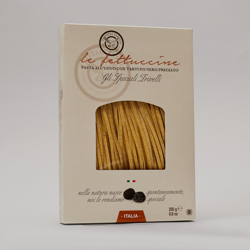 Fettuccine con Tartufo Nero Pregiato